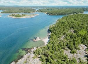 Charming Cottage Near The Sea On Rossö