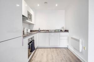 Charming Deritend Apartment with Full Access for Wheelchairs