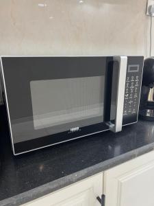 شقة مودرن غرفه وصاله