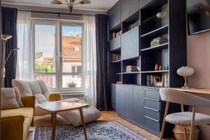 Retro-Chic 1BR Apartment next to Vasil Levski Blvd by Flat Mаnager