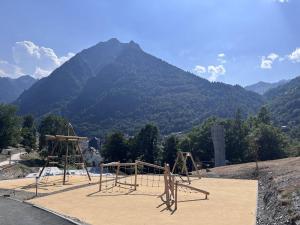 Appart famille 4 pers. Piscine chauffée Cauterets - FR-1-812-59