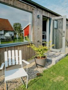 Modern Guest House Near The Sea In Brösarp
