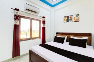 Hotel O Regalia Palace and Lawn