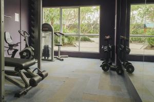 Cozy Studio Bintaro Icon Emerald by alonelyroom