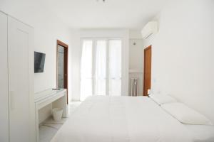 Navigli Newly Renovated 2 Bathrooms Apartment