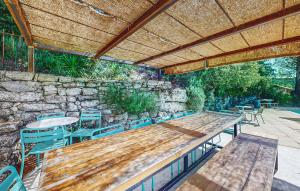 Gorgeous Home In Clansayes Clansayes