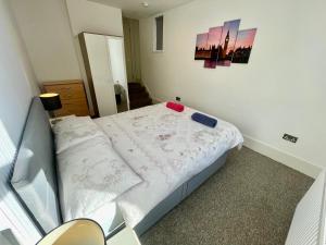 Cosy 2-Bed Flat Central London Zone 1