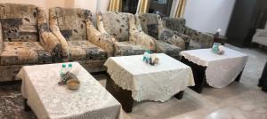 Aaron Harikanta Stayz