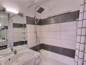 Studio 4 personnes à Vallandry, proche des pistes - FR-1-411-907