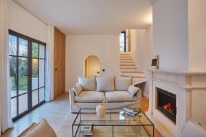 TERRE UGO - Villa & Suites au cœur des lavandes de Provence