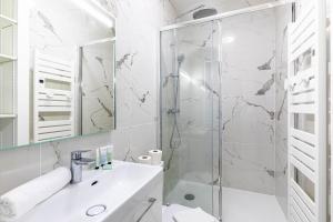 GuestReady - Cosy flat near Arc de Triomphe