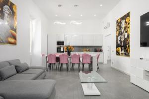 Borghese Palace Luxury Apartment