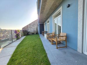 Miradouro River Views & Patio by PortoCityHosts