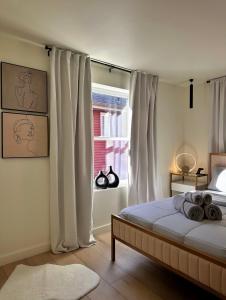 Private Parking KING BED City Charm