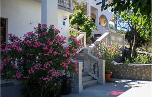 Awesome Apartment In Sveti Juraj With Wifi