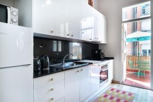 Oasis with a terrace in the heart of Gracia, Barcelona