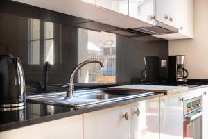 Oasis with a terrace in the heart of Gracia, Barcelona