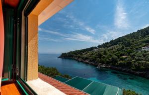 APARTMAN DJONI 2 by Villas Guide