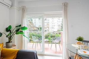 Bonito apartamento junto al mar