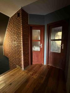 Domek nad Jeziorem z Jacuzzi na Mazurach 10os