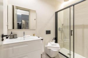 Charming Ground-Floor Loft for 2 in Chamberí Ideal Location Quevedo II