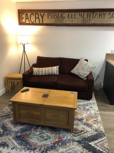 Apartment Bushmills Hideaway Parking Pets Allowed