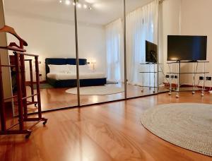 Welc-ōM Ivrea Padova Free Parking