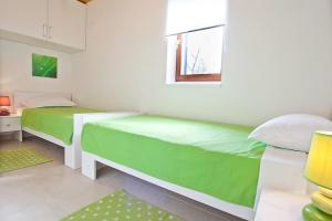 Seaview Pool House Mytilus - Happy Rentals