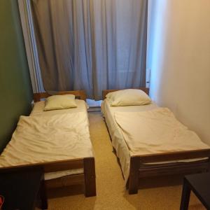 Hostel J17