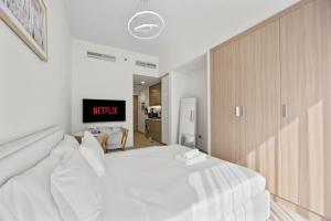 Elite Escape - Getaway in Azizi Riviera 29