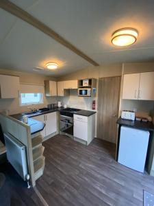 Ty Mawr holiday site 2 day minimum stay