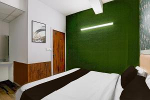 Hotel O Square Residency
