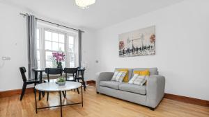 Exclusive 2 Bedroom Flat near Vauxhall Station!