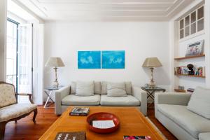 Camões - Bairro Alto - by The Portuguese Story