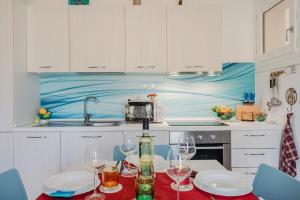 Casa Lidia- Pool, Garden, Parking