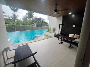 Luxe Beachfront with Pool Access