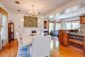 Take Metro to DC! Family Home in Springfield