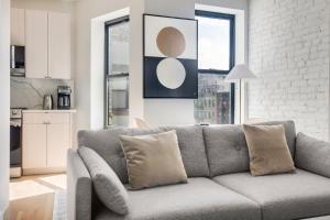 Blueground Alphabet City view nr Tompkins Square Park NYC-1978