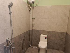 Maple Dreams Retreat- A Pool side Villa