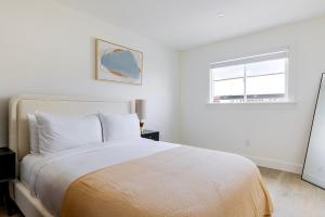 Blueground South Shattuck washer nr UC Berkeley SFO-2005