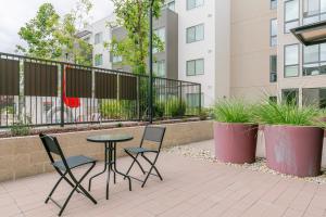 Blueground Mountain View pool nr Shoreline Park SFO-1961