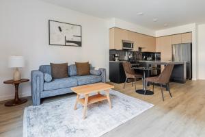 Blueground Santa Clara pool nr Central Park SFO-2056