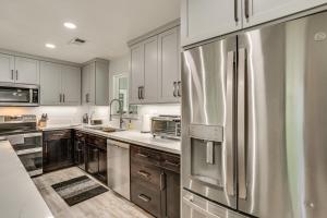 Backyard Oasis with Hot Tub and Views Weaverville Gem