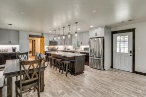 Backyard Oasis with Hot Tub and Views Weaverville Gem