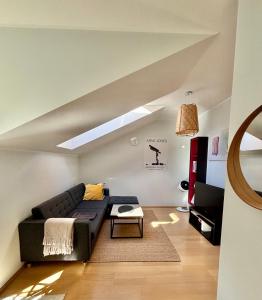 2-Room Apt by Telliskivi & Old Town, Free Private Parking