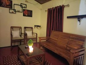 Paddys Abode Holiday Home