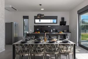 New! Luxury Villa Lunara - 50 m2 pool, in Istria