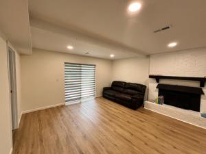 Gorgeous Timberwood 3bedr 3bath with basement 4 beds