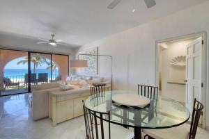 Beachfront Condo at Casa del Mar