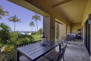 Beautiful Beachfront Condo With Spectacular Views
